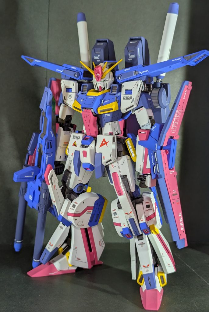 実は初めて見始めたガンダムが、小学生の頃に再放送されてたZZガンダムなんですよね〜このカトキ版の作画で新訳作ってくれないですかねぇ…