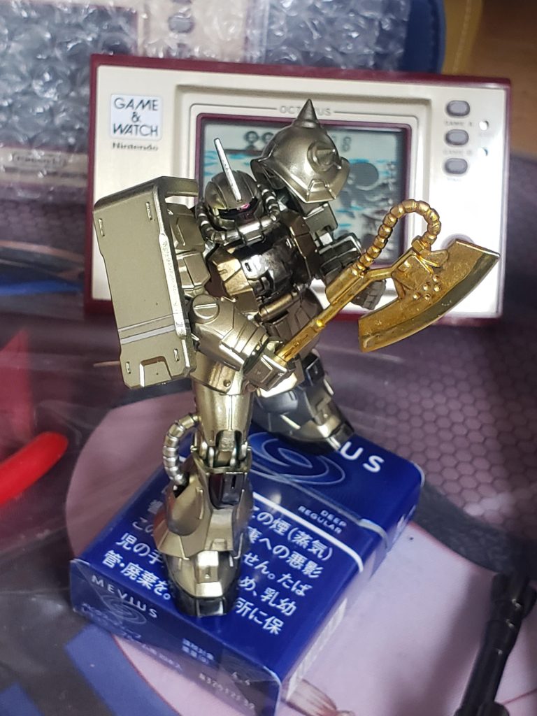 金ザク–3枚目/制作者：freedreams