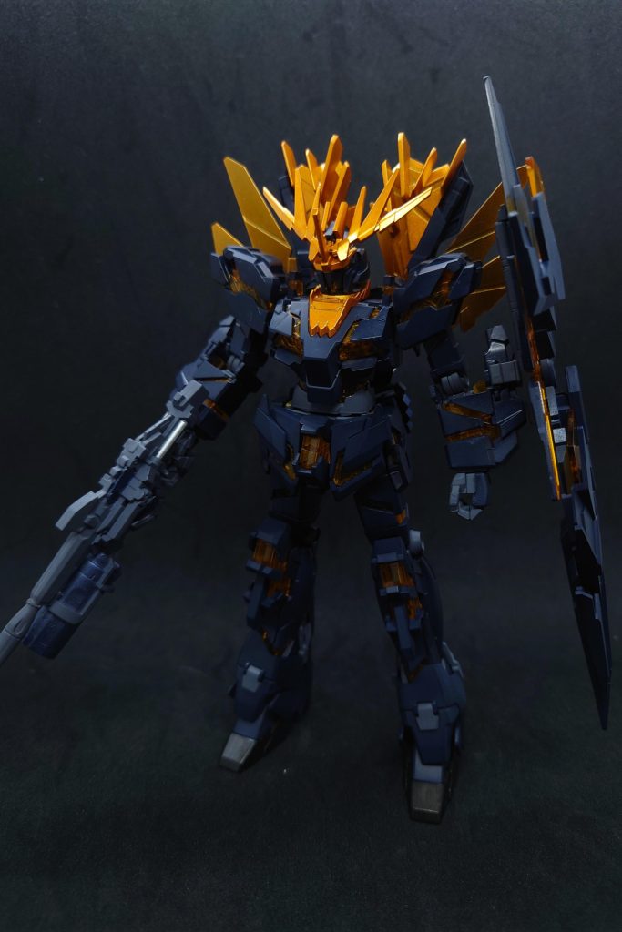 今回はバンシィ・ノルンに塗装+一部だけレジンを加えてみました！