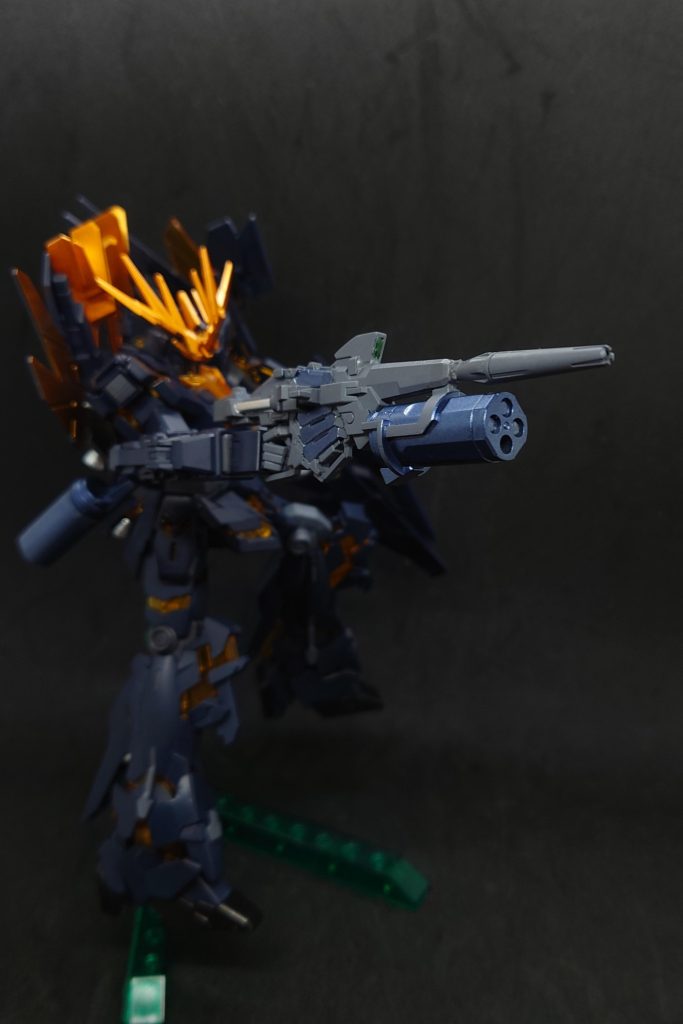 ビームマグナムには細かい塗装とスコープ部に緑色のレジンを追加してより情報量を上げてみました！