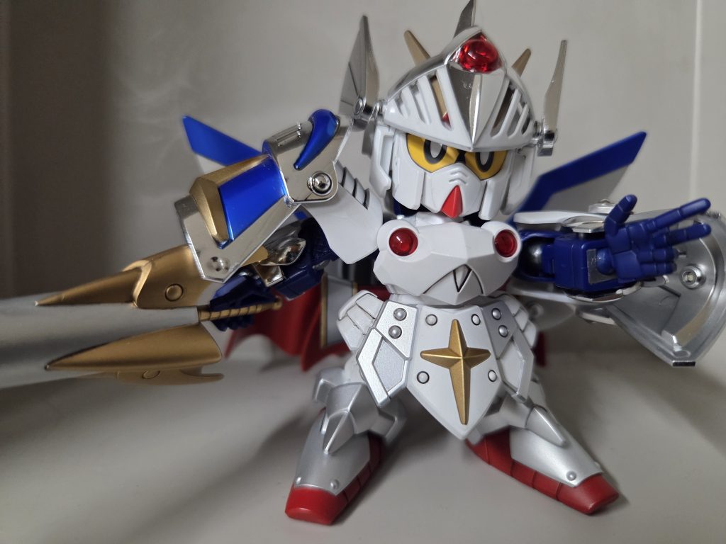 SD　バーサルナイトガンダム