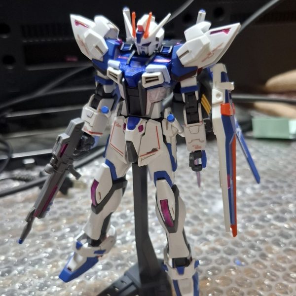 エールストライクガンダムリビルド
