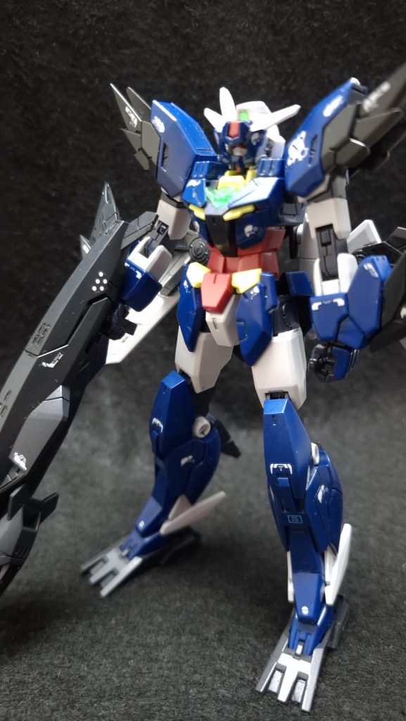 カラーレシピ<ラッカースプレー>アーマー他ブルー部分:タミヤ ブルー→クレオス インディブルーアーマー他ダークブルー部分:クレオス ティターンズブルー1アーマー他ホワイト部分:クレオス MSホワイト<エナメル塗料>フェイス部シルバー部分:フォーアーティストマーカーシルバー<水性アクリル塗料>武装ホワイト部分:クレオス ガンダムホワイトアーマー他ブルー部分:クレオス ティターンズブルー1<トップコート>クレオス プレミアムトップコート半光沢