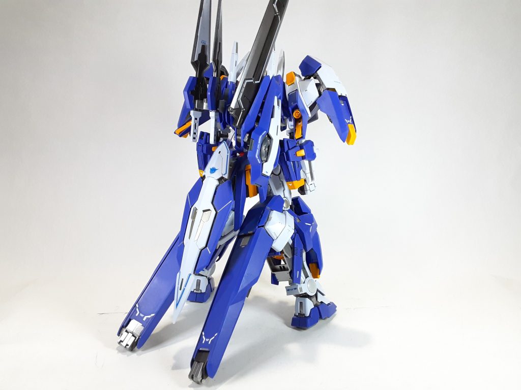 背面塗装はメタルビルドをイメージしてやりました