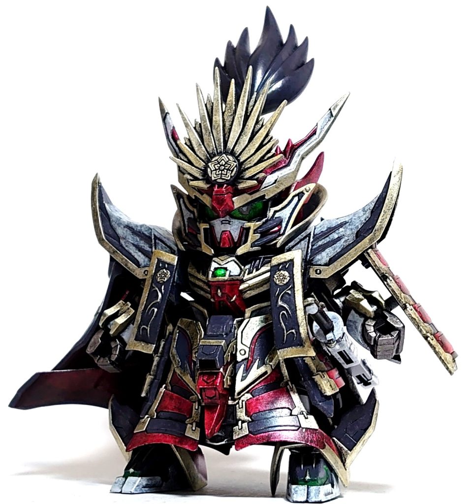 合わせ目消しや肉抜き埋めは一切せず。ただし、一部のパーツは薄くしたり尖らせたりしました。塗装は、水性サフに水性ホビーカラー使用でほぼ筆塗りです。水性黒サフを全体に塗った後、スポンジで8番シルバーをポンポンとランダムに叩いて下地完了。あとは各色筆塗りをチマチマと。今回、瞳は描いてみました。