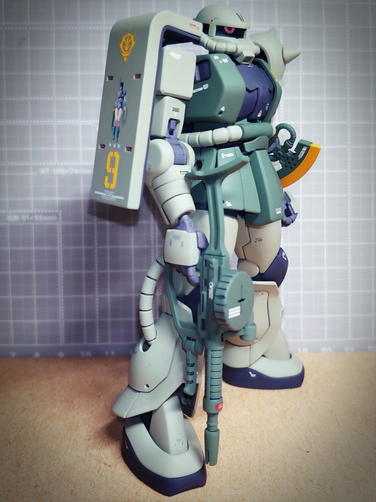 今回の最大？wの遊びポイントとしては、ザクレディを貼ったところですw