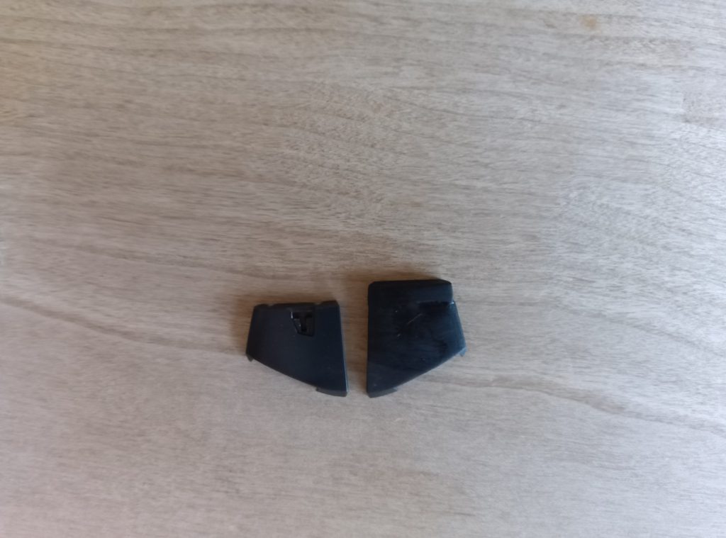 あまりにもミニスカだったので、セミロングに延長