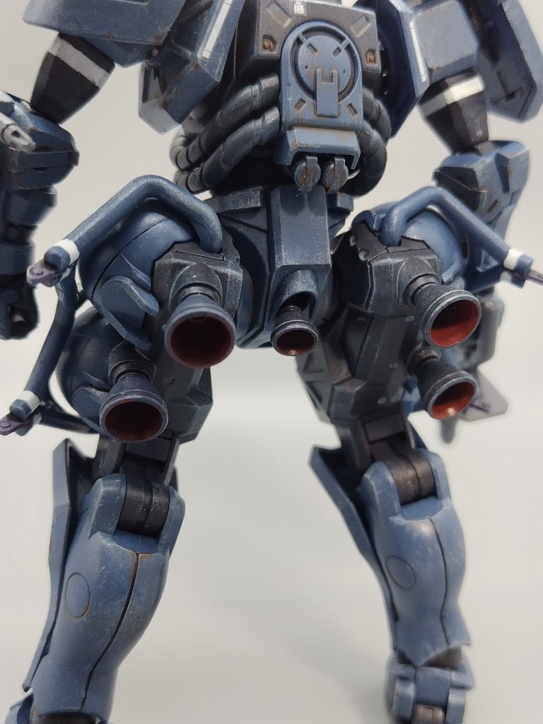 この辺のゴチャっとした感じ好き。