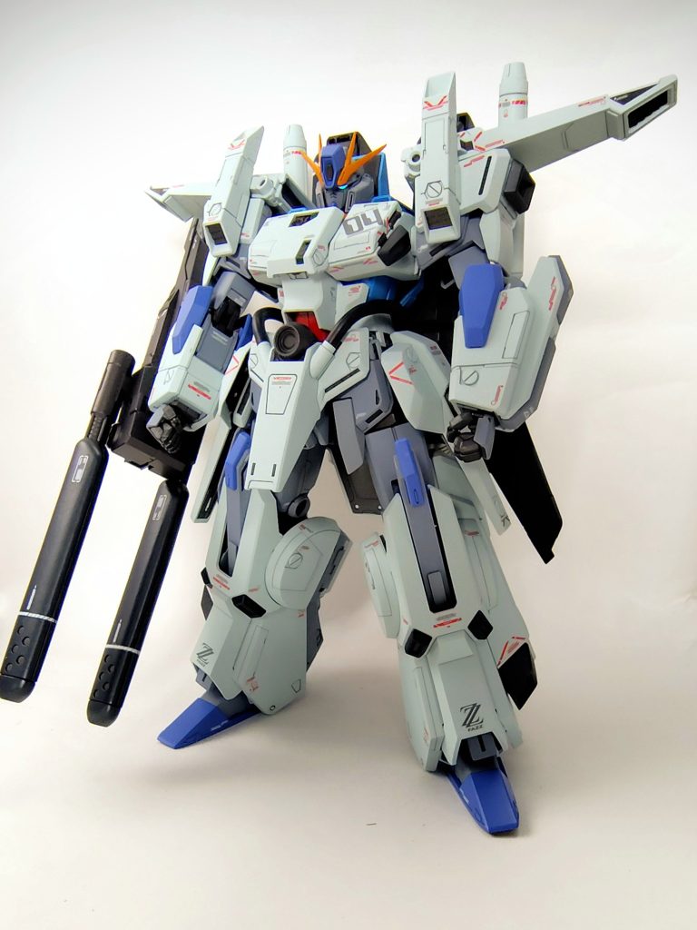 メガカノンを取り付けるのに手間が掛かるし塗装は剥げるし、もう外しました。