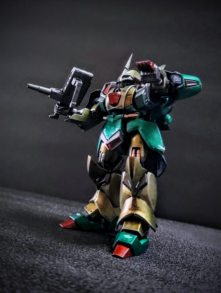 なかなか良きポーズが思い浮かばず…迂闊に首を回すと鼻先（？）の動力パイプが取れてしまいますし。ガルスJはどんなポーズがよいんでしたっけね？？（個人的には素立ちの設定資料のアングルが一番好きかも？？）余談ですが、プロフィールも更新したのですがプラモ投稿用にインスタを始めました。ガンプラ以外のものはそちらで投稿していこうと思うので、もしご興味をお持ちいただける方がいらしゃいましたら是非とも覗いてみてやって下さい！！https://www.instagram.com/rinkun.papa_01226779/