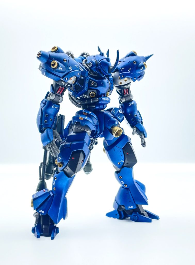 背中の武装をオフにするとくびれが見えてお気に入りです