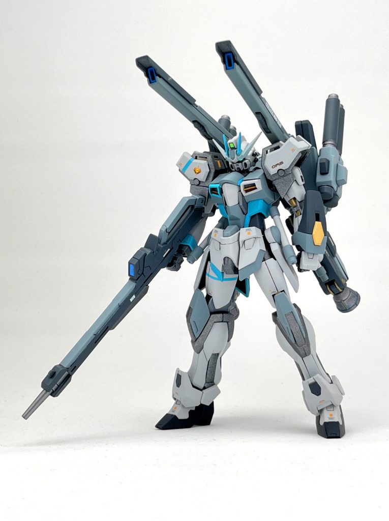 STTS-105/SV03ガンダムストライク3号機改 リアファイルファウンデーション事変後のC.E.75下半期に、コンパスに配備されていたライジングフリーダムおよび、イモータルジャスティスの共有フレームをベースとして開発された、GAT-X105ストライクの後継機として開発された試作機。