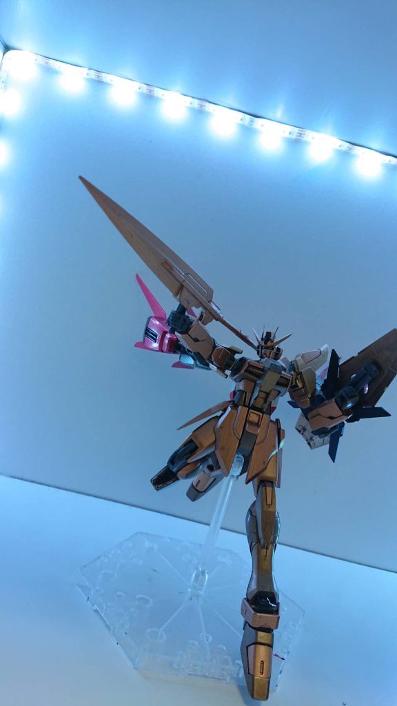 ソウルランス（ガン）ソウルランスの射撃モード。ビームは発射できないが、内蔵されている実弾等を発射可能。