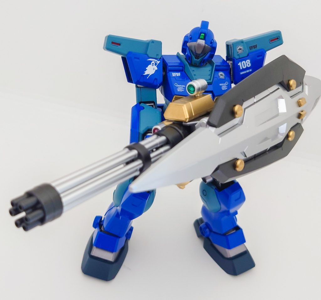 ガトリング砲が好きなもので、どうしても装備させてみたかったので満足です。