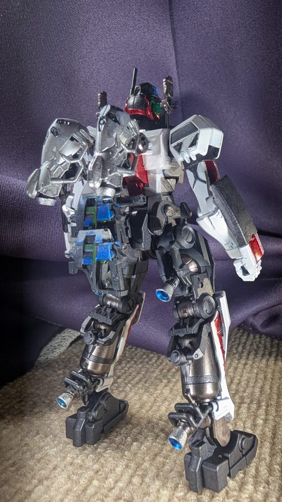 ビームスプレーガンは一応ブレイカムゼッツァー(ガンモード)風カラーに