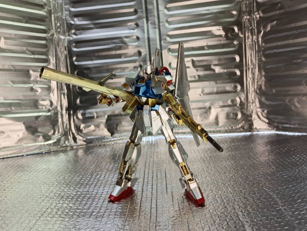 【投稿25回目】白式–5枚目/制作者：ガン☆キラ(No_エアブラシ)