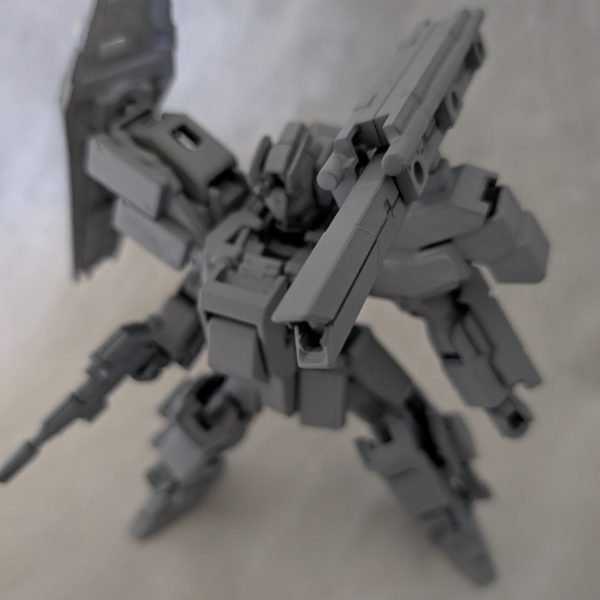 EGストライクとダガーLの余りパーツとジャンク合わせてダガー系を作ってます。いわゆる無識別ダガーになりそうです。（2枚目）