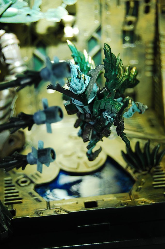 金碧を駆ける