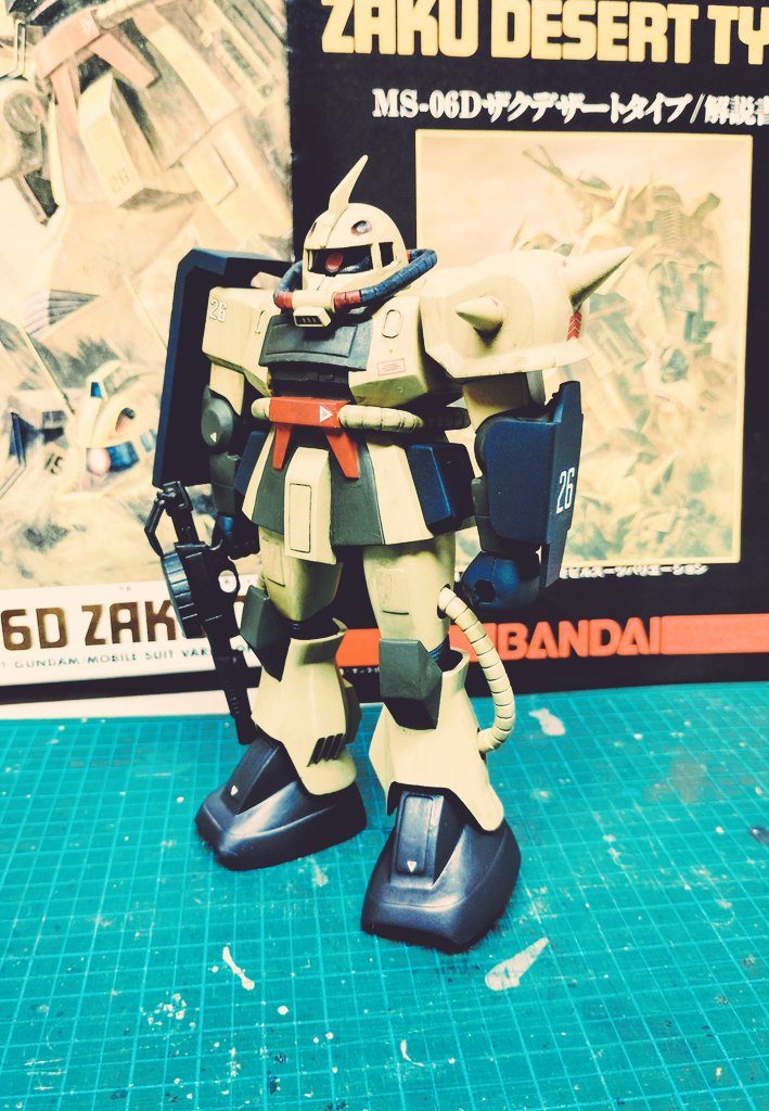 　1/144 MS-06D ザクデザートタイプ　