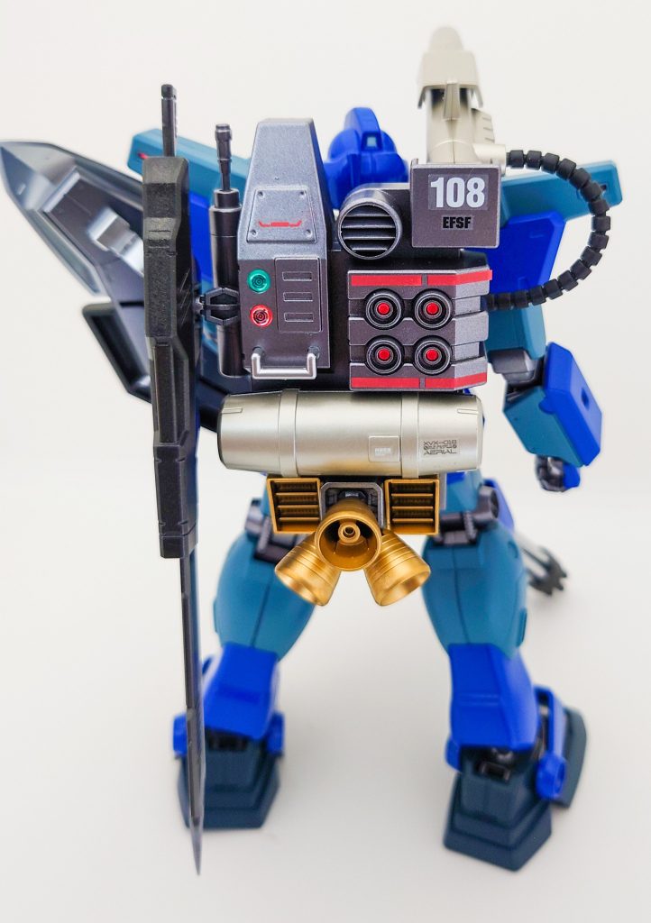 バックパックは、MGパーフェクトガンダムから拝借いたしました。