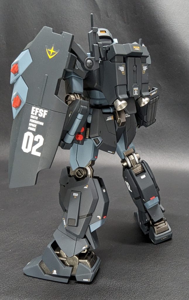 前面と背面。C班装備と作業内容は同じですが、機体ナンバーのみ変更しています。