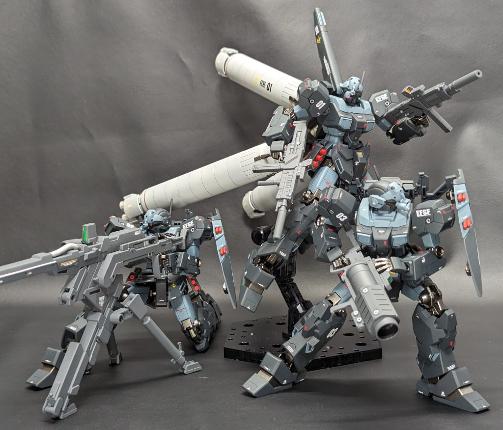 最後に3機小隊集合で。これがやりたくて同時制作したと言っても過言ではありません。各機のカラーリング、ディティールを合わせたことでいい感じの統一感が出せて良かったです。スジボリや合わせ目消しなどまだまだ苦手で反省点がたくさんありますが、次回以降の製作に活かしていきたいと思います。最後までご覧頂きありがとうごさいます。