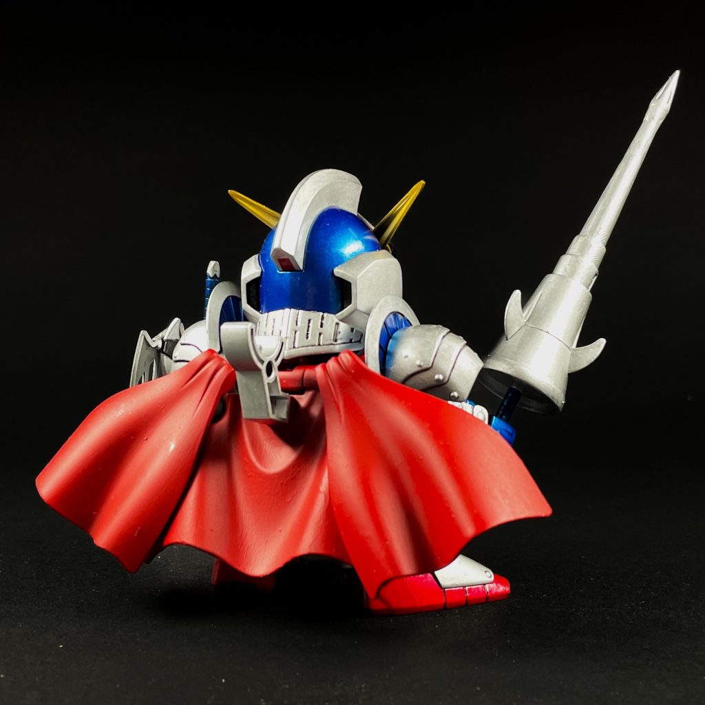 マントはシタデルカラーのメフィストン・レッドで塗装して、つや消し。