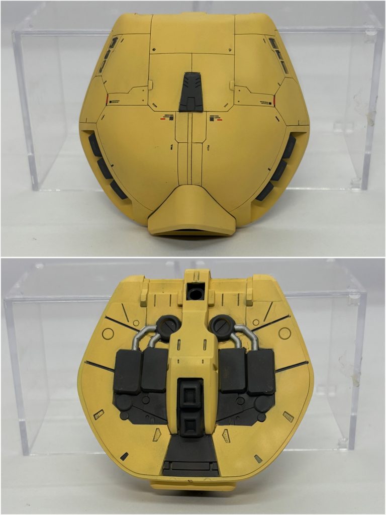 お気に入りのお尻アーマー。裏側も丁寧に塗り分けました。