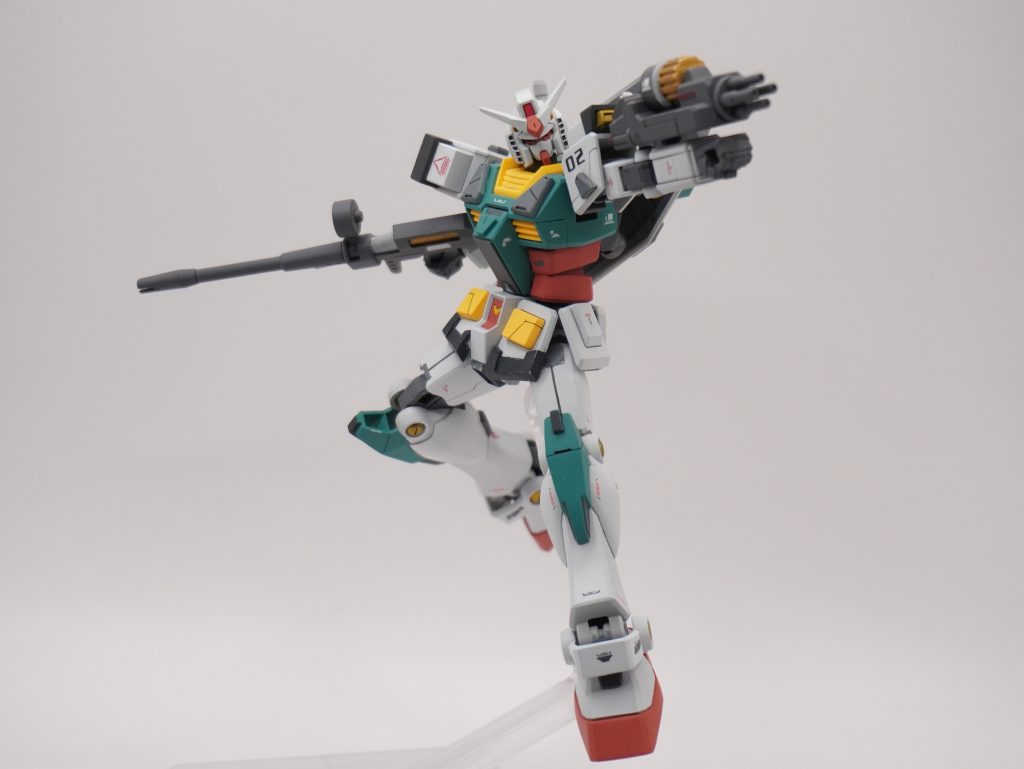 ちなみにドリルの先端はガトリング的な銃口に差し替えられます。こっちのほうが宇宙世紀とかにはなじみそうですが、ドリルのほうがインパクトあるので基本そっちにしています。（対ナノラミネートコーティング的な妄想を添えて）