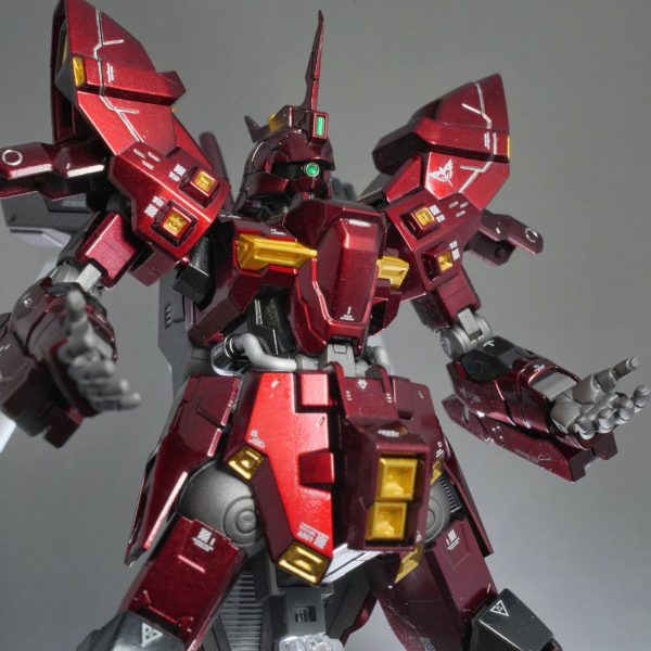 『HG バルギル』 〜パールキャンディ塗装で理想の紅を!〜
