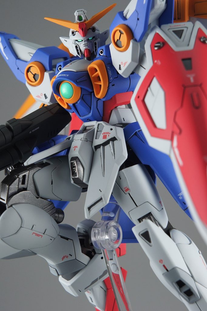 EGウイングガンダム