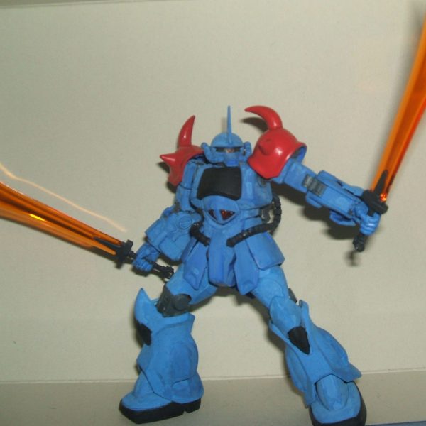 グフ（ニムバス・シュターゼン大尉機）