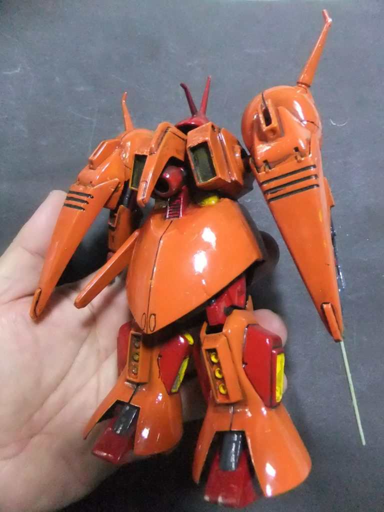 この事例を教訓にして　高1のG太郎はラッカー塗料に切り替えたのは言うまでもありません。   