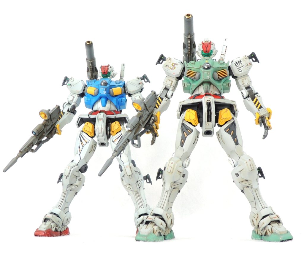 ■セイラ機とのそろい踏み　ジオン軍の「M.A.V.(マヴ)戦術」の思想を取り入れて活躍した連邦軍のエース機という妄想で、セイラ機と並べてみました。　２機を比較すると、各パイロットの個性や能力に合わせてチューンナップした部分が異なるため、ディティールやマーキングが共通している部分と、差異のある箇所があります。 