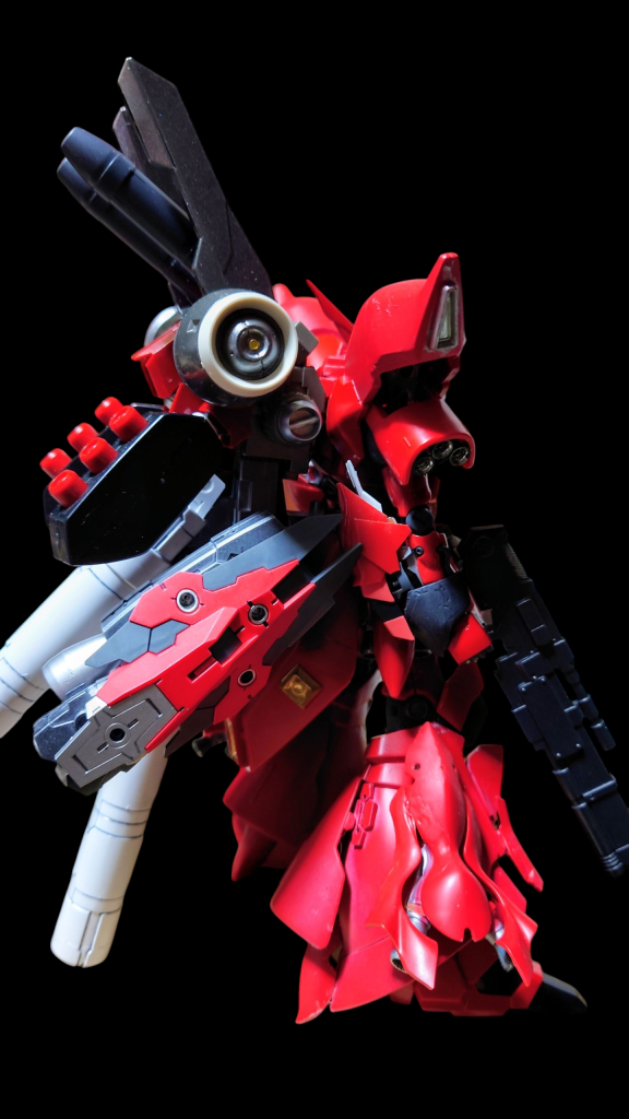 デミバーディングのバックパックの円筒の部分はタンクなんでしょうか？よくわからないです。