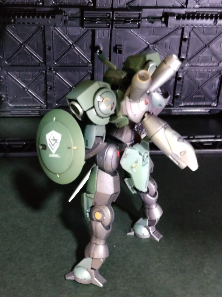 ちょっとバーニアにパーツ追加やったのはこのくらい