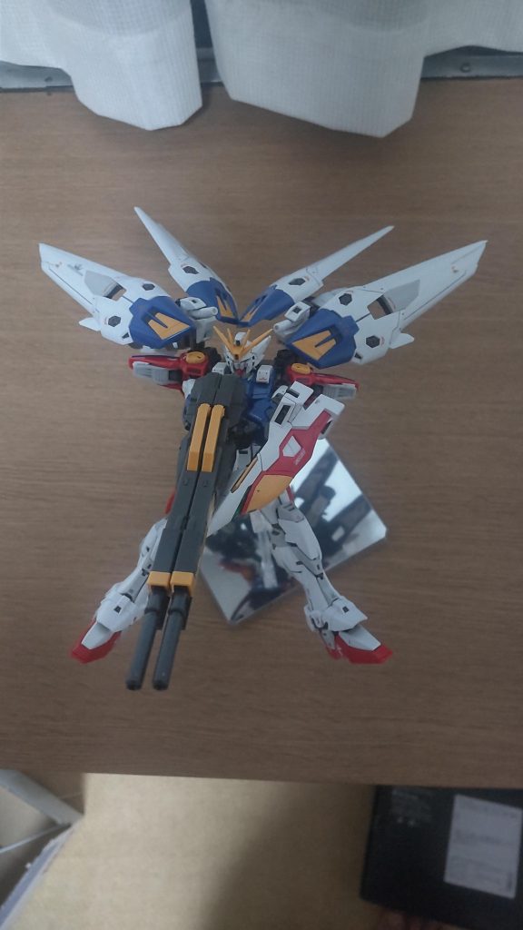 上向きにツインバスターライフル