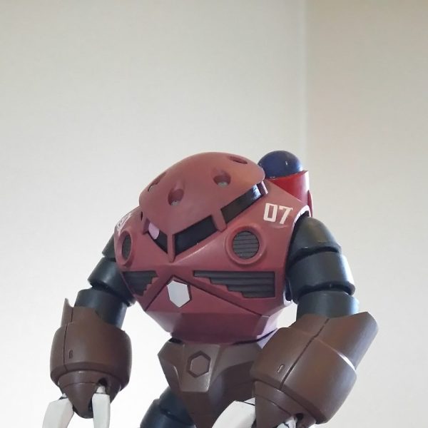 こんにちは。ガンプラ大好き53歳独身おじさんです。。