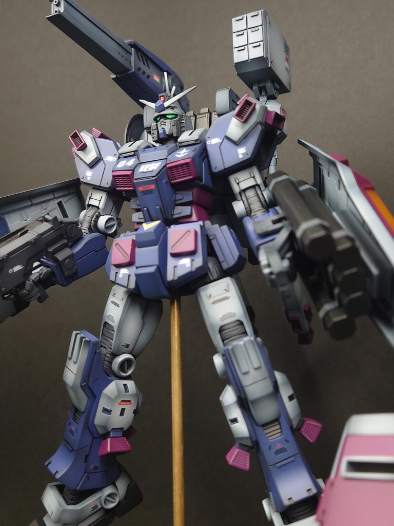 スネのスラスターが好きじゃないのでオミット、代わりに放熱ダクト風な開口部を開けました( ꈍᴗꈍ)