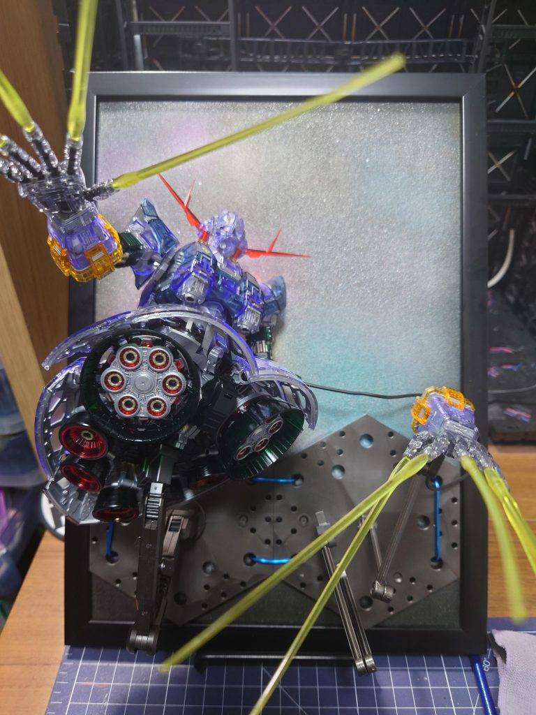 【RG】ジオングクリアカラー–2枚目/制作者：Banboo