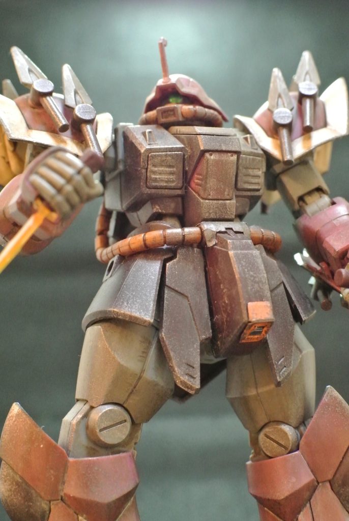 【初投稿】HGイフリート・シュナイド 成形色+ウェザリング–3枚目/制作者:蝉丸