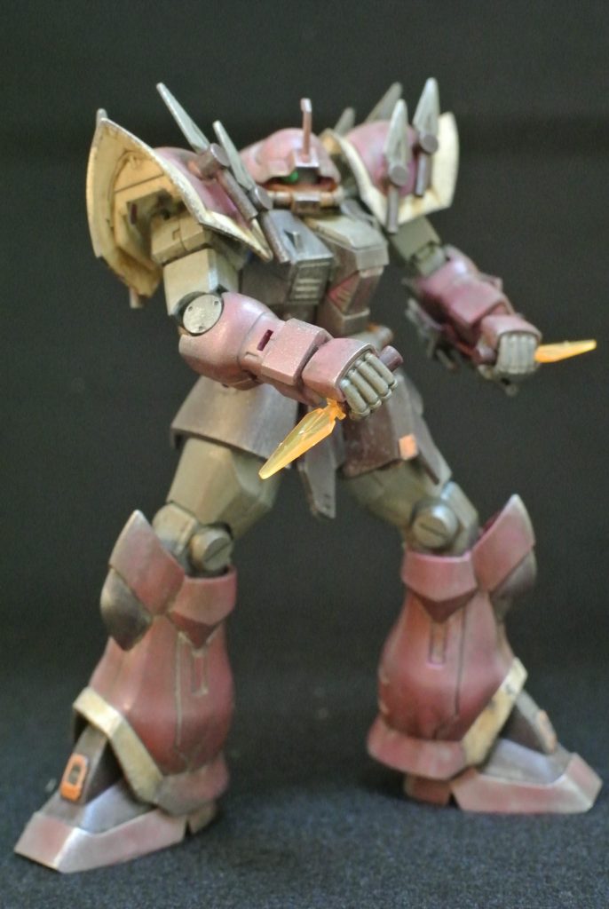 やはり両手持ちのヒートダガーは必須。