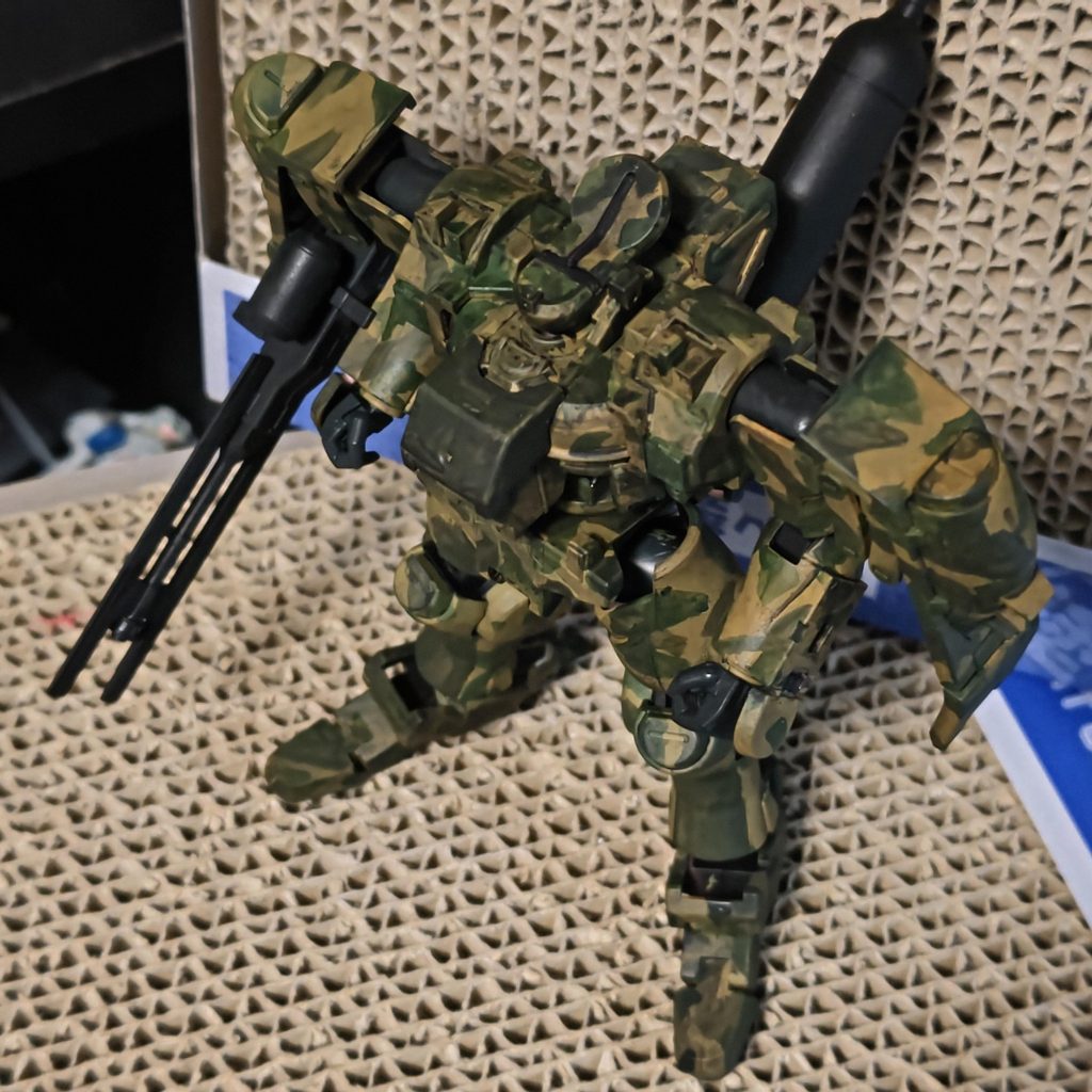 HGティエレンタオツー　水性筆塗り迷彩塗装–2枚目/制作者：tkt