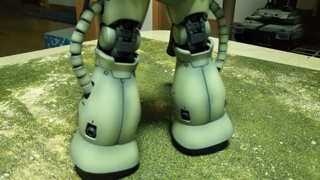 F型の脚(飾り)うしろ