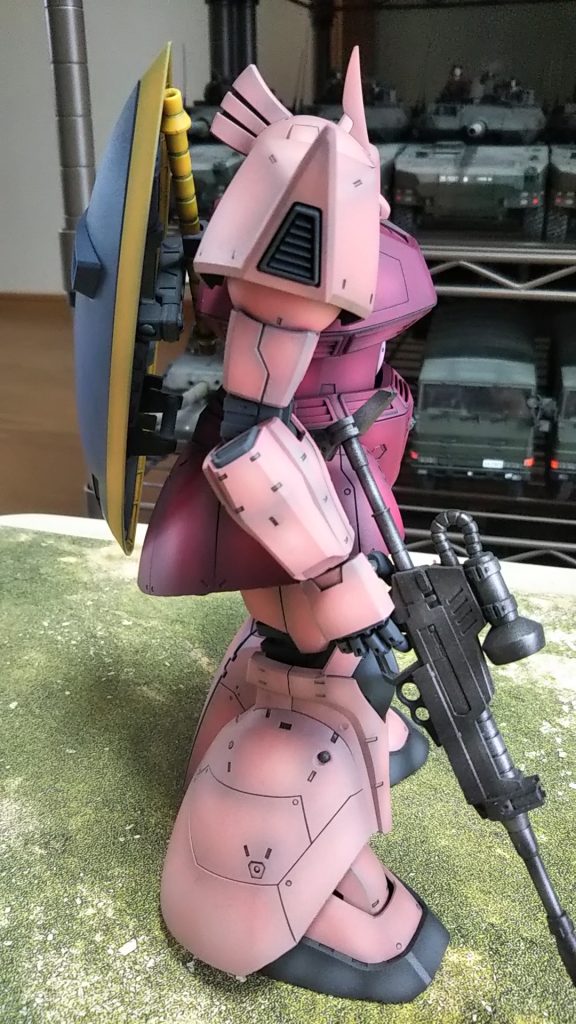 右側面（ビームライフル装備）