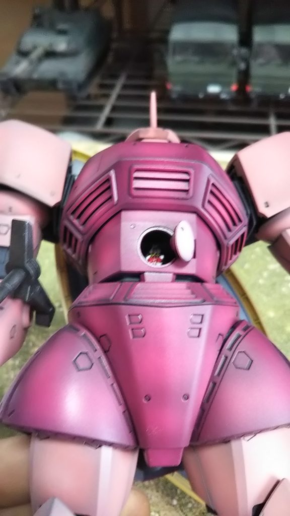 このキットにはシャア・アズナブル大佐がついています（ノーマルスーツ着てない）