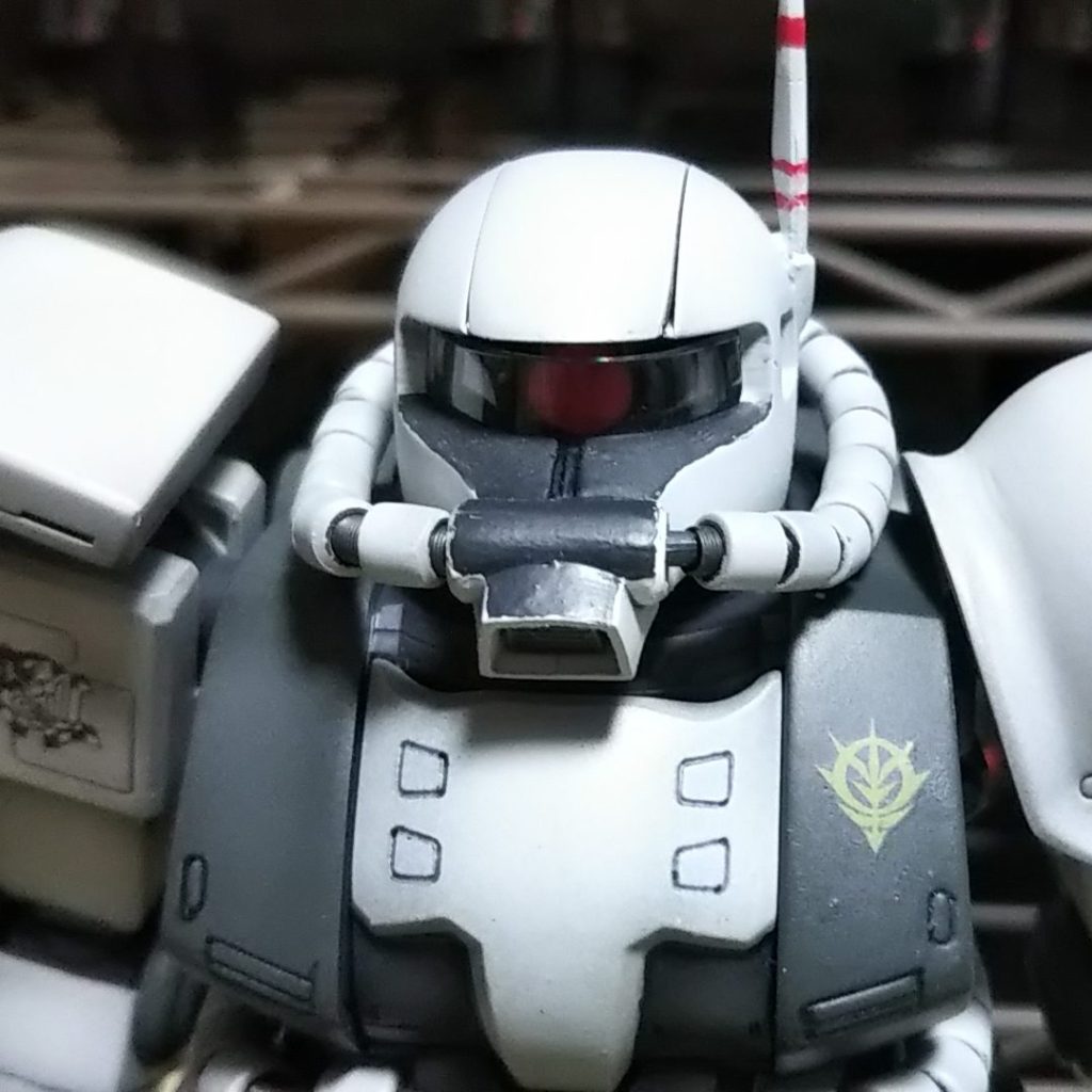 あえて旧キットMG高機動型ザクⅡを｜@fomp4310さんのガンプラ作品