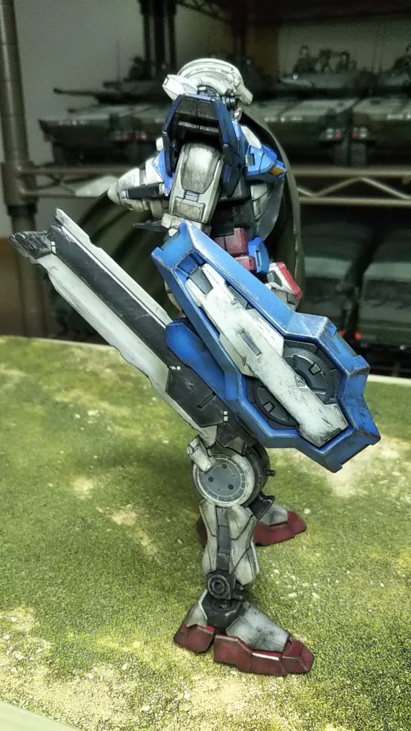 右側面武器の損傷が💦