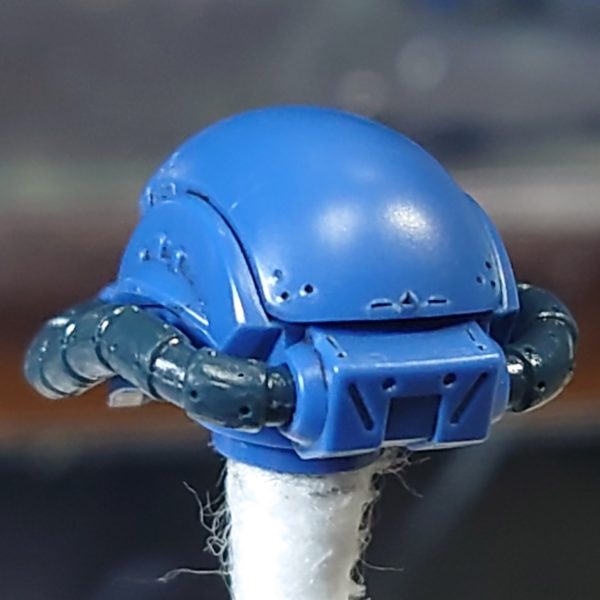 久しぶりの作成です。ディティール追加や少しの改造はする予定ですが、成形色活かしで墨入れだけの簡単フィニッシュにしたいですね〜（3枚目）