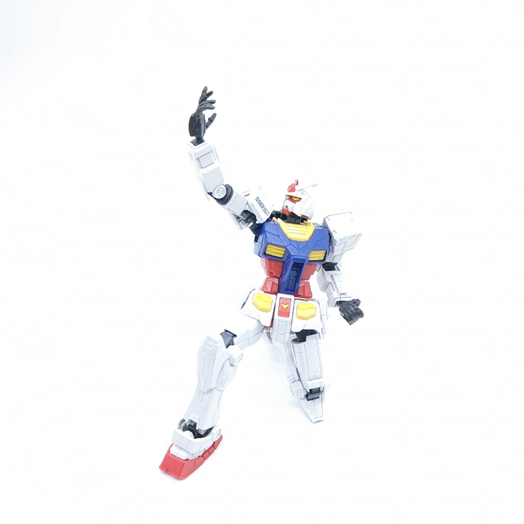 RX-78F00/E ガンダム–5枚目/制作者：ナオキ@ZiHUpwREbac0UTZ